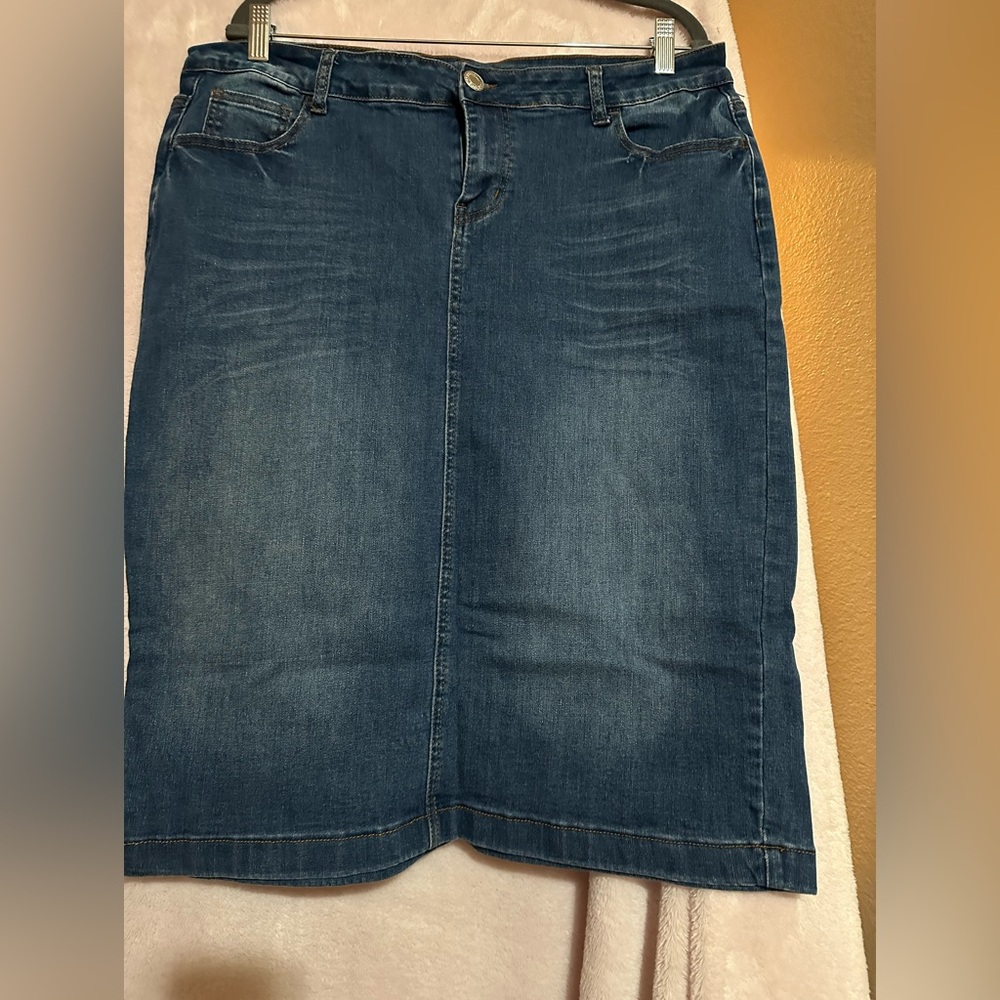 Demin skirt